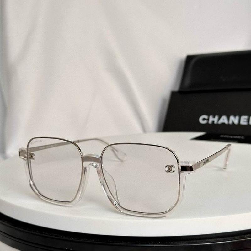 Chanel Sunglasses 677